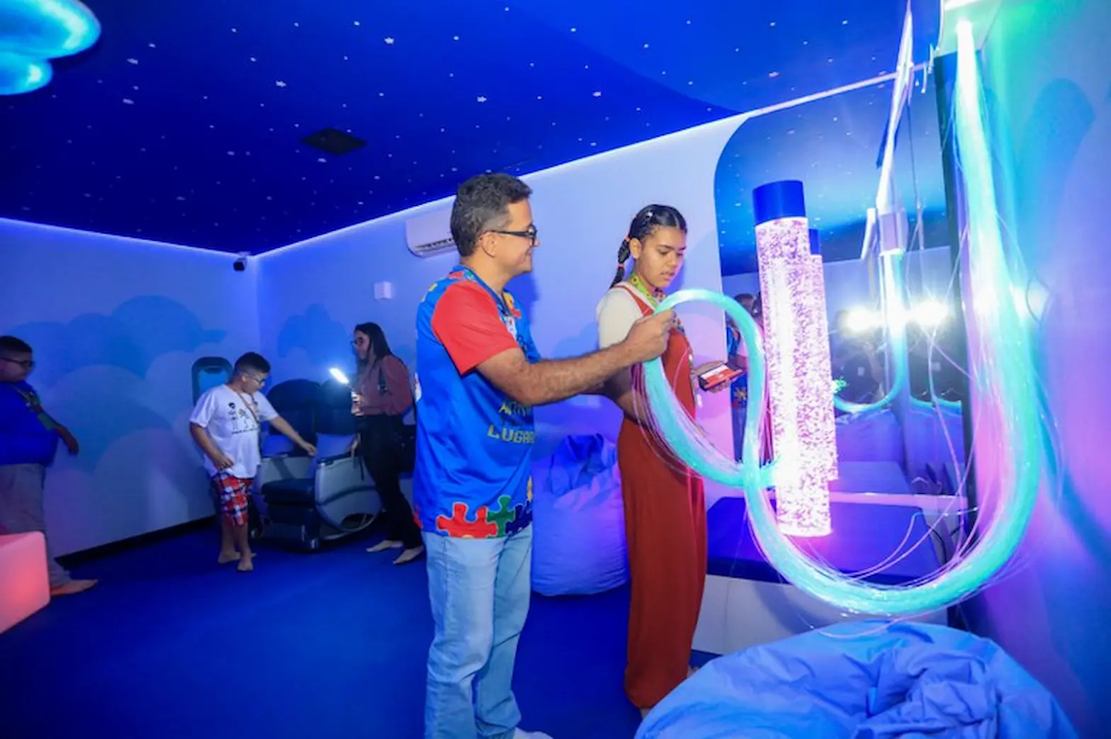 Aeroportos de Goiânia (GO) e São Luís (MA) inauguram salas multissensoriais para passageiros neurodivergentes