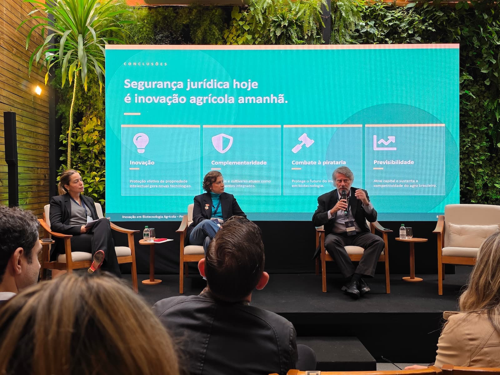 Biotecnologia na soja – Ciência, segurança jurídica e o novo salto do agro brasileiro